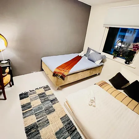 Luxury Service By Chanya Appartement