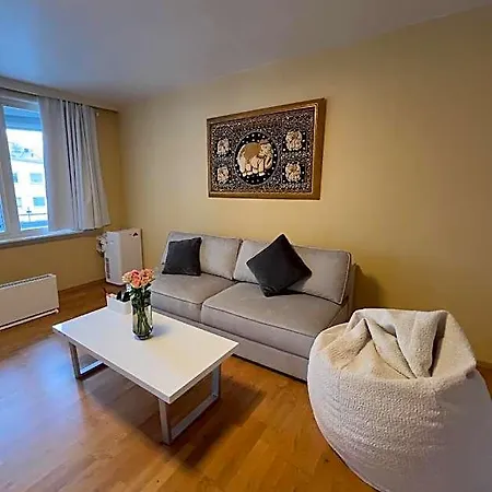 Luxury Service By Chanya * Ålesund
