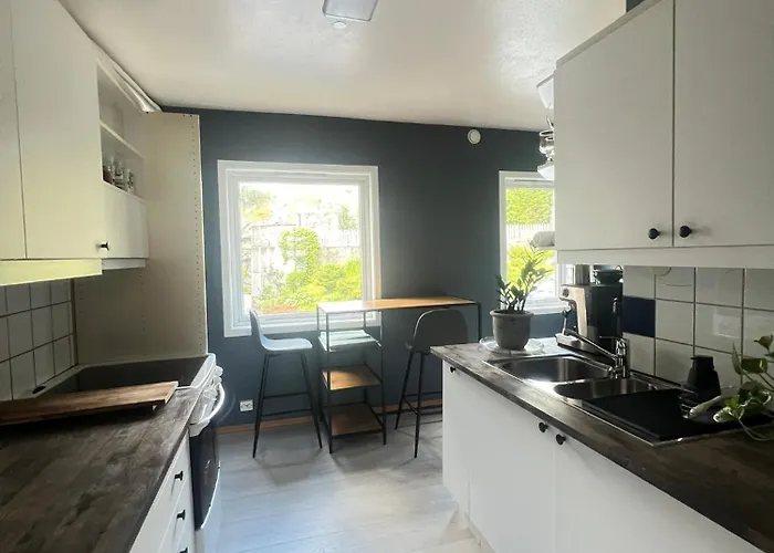 Luxury Service By Chanya Ålesund